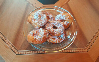 Rezept: Öpfelküachli (Apfelküchlein)